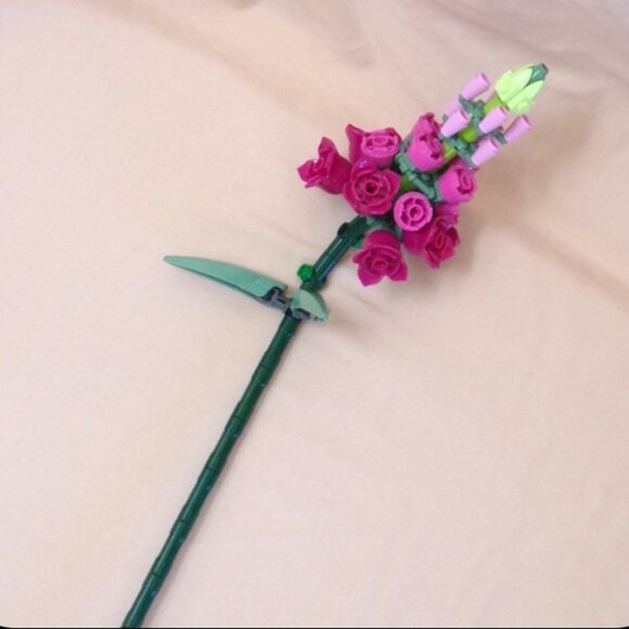 LEGO Botanical Flowers - 1 pcs Snapdragon - Curved - Individual Sale - 10280 - Picture 8 of 8